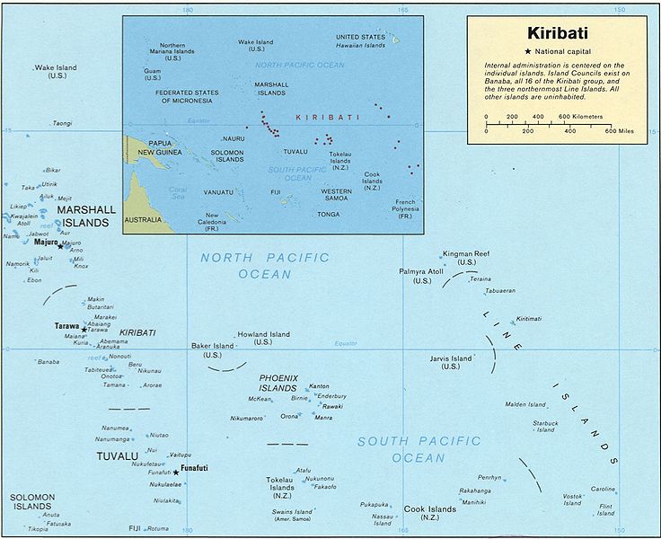 خرائط واعلام كيريباتي  2012 -Maps and flags of Kiribati 2012