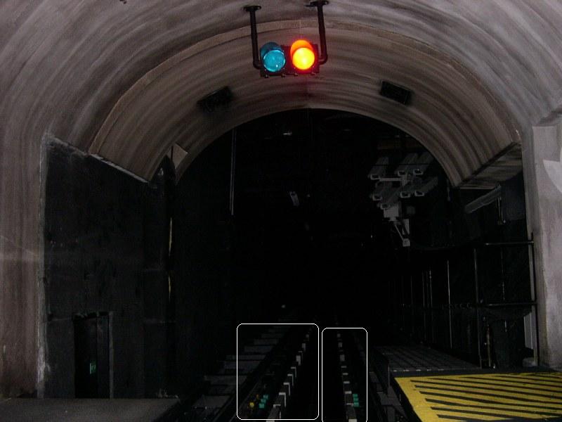 tunnel12.jpg