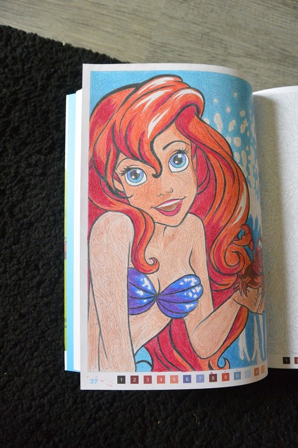 t p60 coloriages art therapie disney